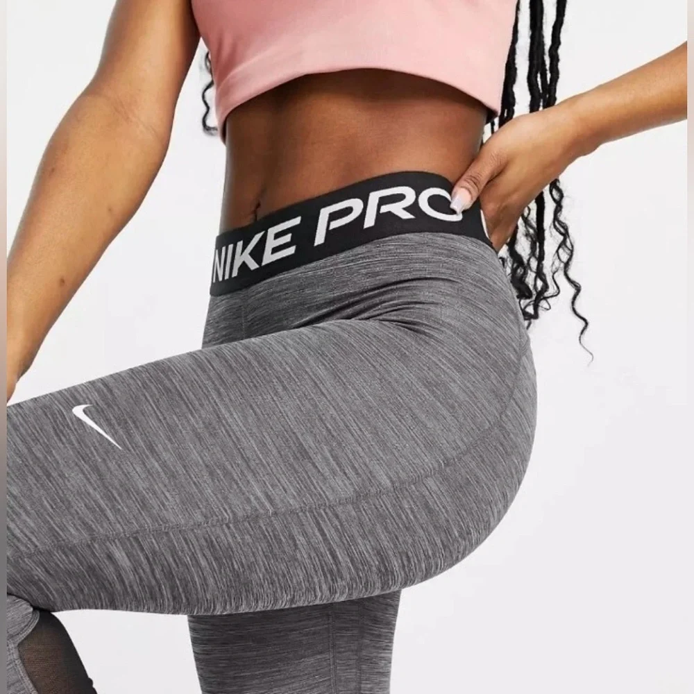 NWT Nike Pro Tight Fit Crop Leggings Size S - Picture 3 of 9